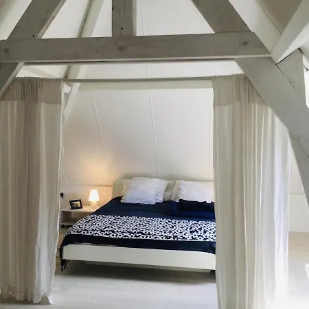 Holiday home Les Volets Bleus, Family *
